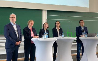 Rethinking Communication in the Crisis of Democratic Institutions
